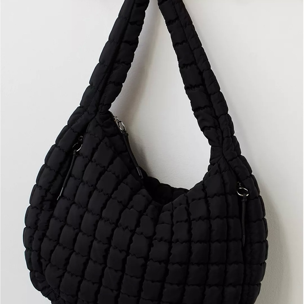 EUC Free People Black Quilted Carryall Bag - Picture 4 of 13